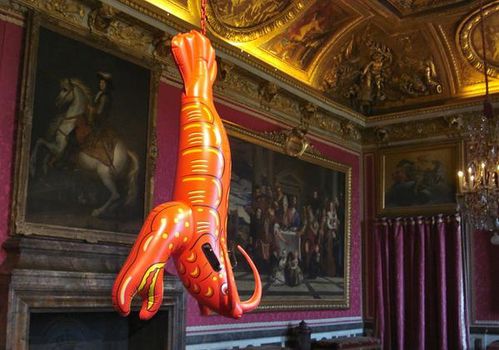 Versailles-Koons-Lobster-Mars.jpg