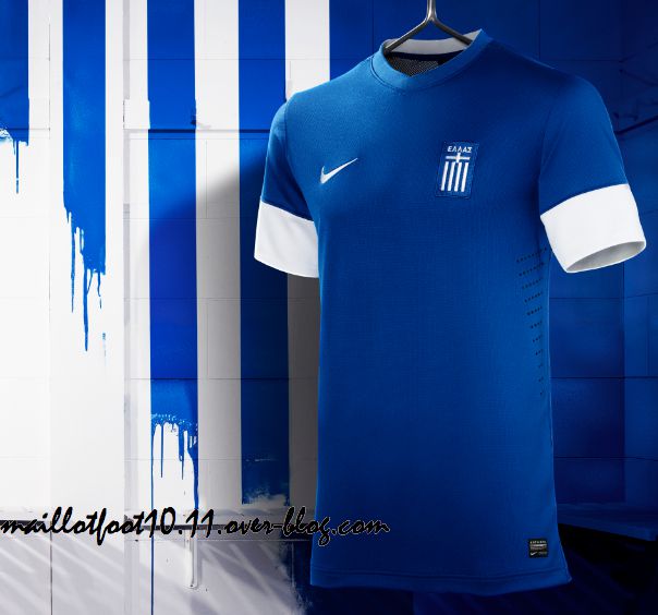 greece-nike-kit-2013-2014.jpeg